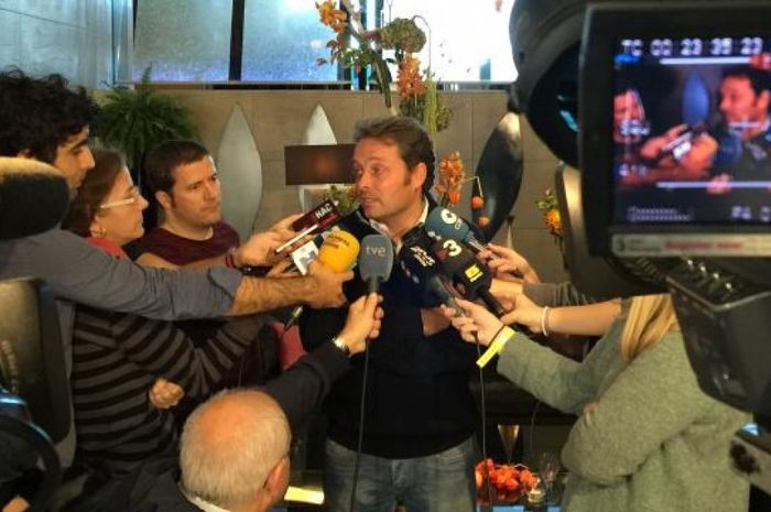 Mentor Marc Marquez, Emilio Alzamora, berbicara kepada media mengenai insiden penyerangan rumah Marquez.