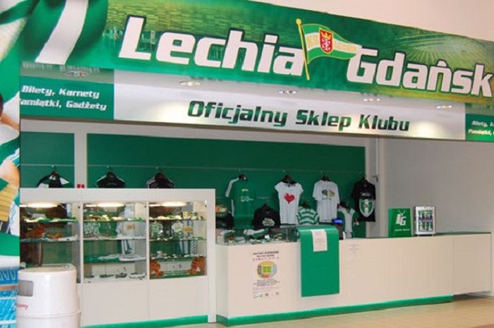 Toko Resmi Lechia Gdansk di Polandia