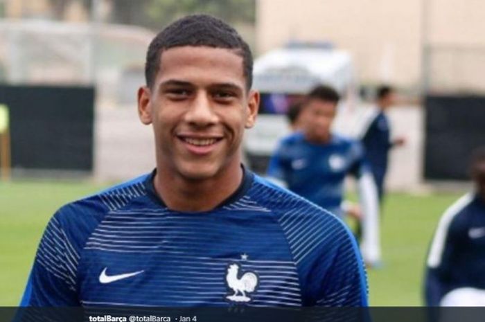 Pemain timnas Junior Prancis, Jean-Clair Todibo, memperkuat klub Toulouse dan dikabarkan sedang diincar FC Barcelona.