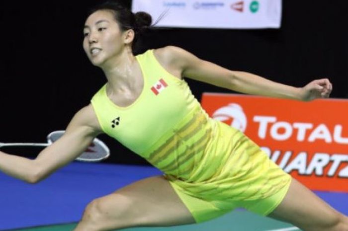  Pebulu tangkis tunggal putri Kanada, Michelle Li, yang berhasil menumbangkan Ratchanok Intanon (Thailand) pada babak pertama All England Open 2018, Inggris, Rabu (14/3/2018).  