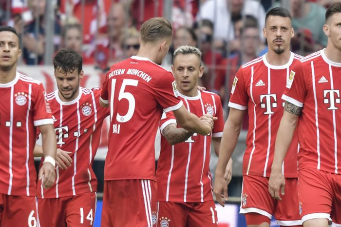    Selebrasi pemain FC Bayern Muenchen untuk gol ke gawang Eintracht Frankfurt pada laga Liga Jerman di Stadion Allianz Arena, Muenchen, Jerman, Sabtu (28/4/2018)   