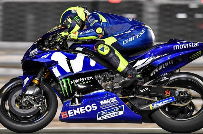 Rossi Memacu Motornya pada Gelaran MotoGP Qatar 2018