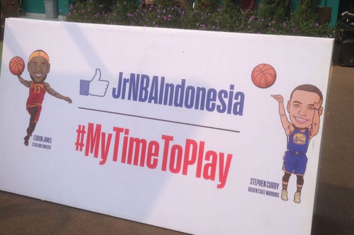 JR. NBA datang ke SMAN 82 Jakarta, Kamis, (26/7/2018)