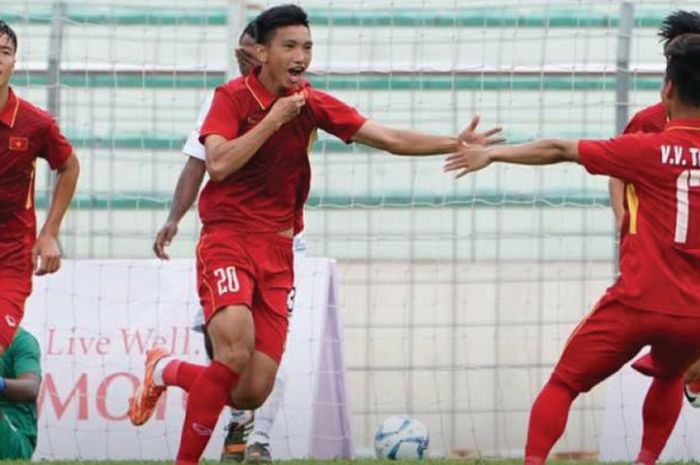 Para pemain Vietnam berpesta gol ke gawang Timor Leste Selasa (15/8/2017)