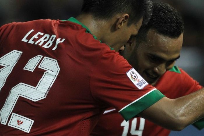 Perayaan gol Lerby Eliandry saat Indonesia melawan Thailand pada partai Grup A Piala AFF 2016 di Philippine Sports Stadium, Sabtu (19/11/2016). 