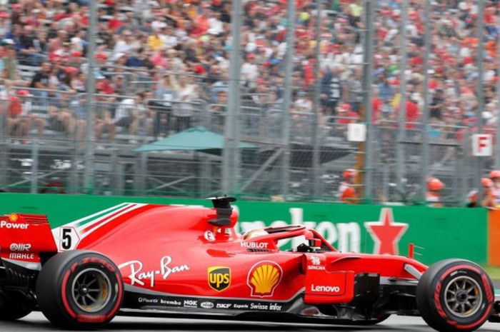 Sebastian Vettel saat sesi latihan bebas GP Italia di Sirkuit Monza, Italia.