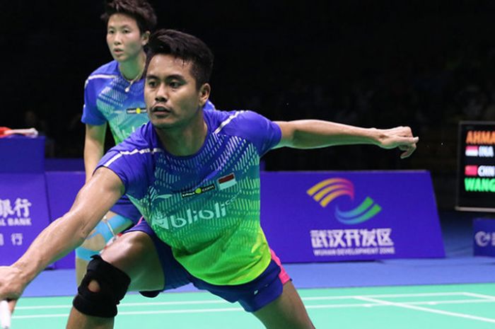 Tontowi Ahmad tak akan lagi berpasangan dengan Liliyana Natsir pada saat ambil bagian pada Barcelona Spain Masters 2019.