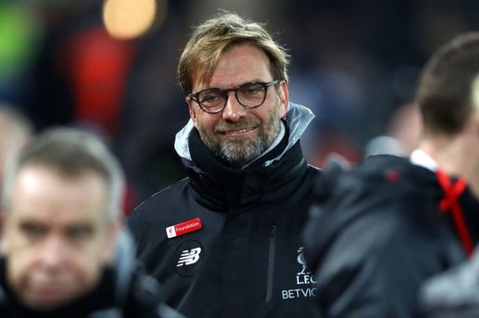 Manajer Liverpool FC, Juergen Klopp, terlihat sebelum pertandingan Premier League kontra Tottenham Hotspur di Stadion Anfield, Liverpool, Inggris, 11 Februari 2017.