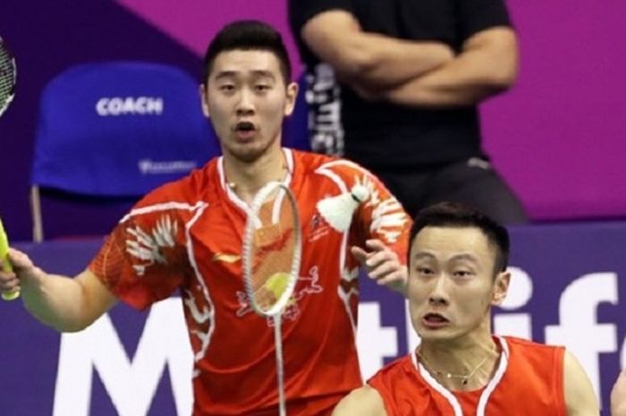  Pasangan ganda putra China, Zhang Nan/Liu Cheng, ketika tampil pada China Terbuka 2016.    