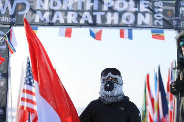 Fedi Fianto menjadi pelari Indonesia pertama yang mengikuti dan menyelesaikan dengan baik FWD North Pole Marathon 2018.