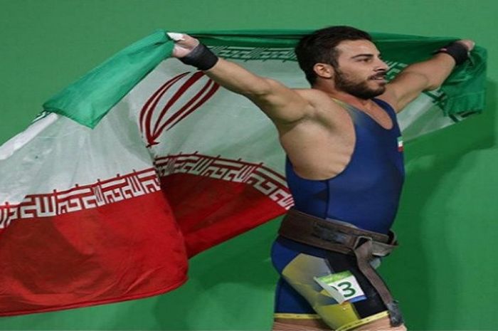 Atlet angkat besi asal Iran Kianoush Rostami