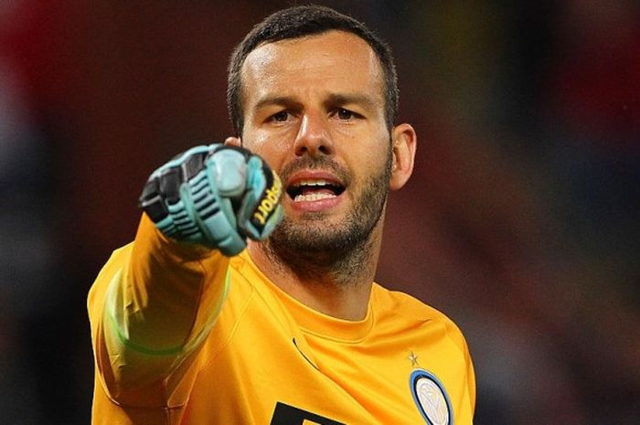 Samir Handanovic kiper Internazionale Milan di laga Serie A melawan Genoa di Stadio Luigi Ferraris. 23 Mei 2015 Genoa, Italia.