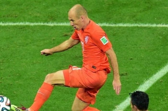 Arjen Robben, hanya bermain di satu pertandingan.
