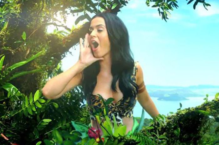 Katy Perry Rilis Video Klip Roar Cewekbanget