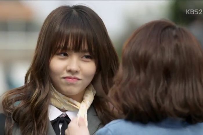 School 2015 Kim So Hyun Lee Eunbi Eun Byul Sling Bag