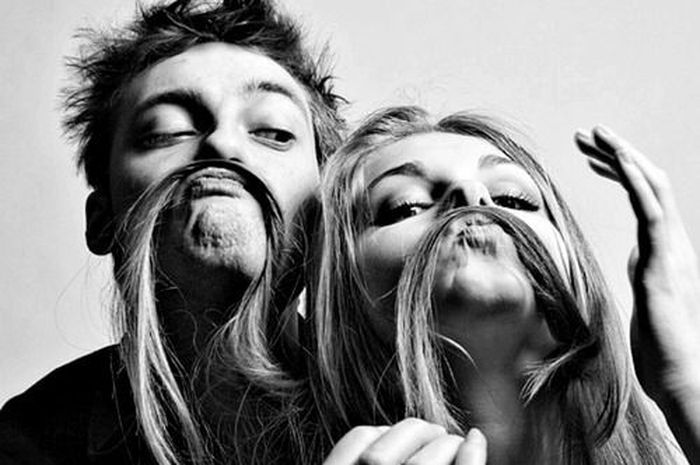 Gaya Foto Lucu Bareng Pacar - Gambar Ngetrend dan VIRAL