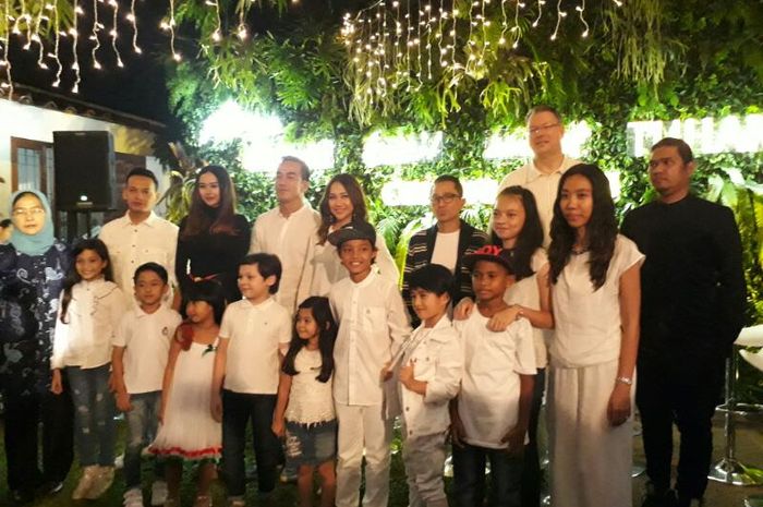 Pemeran Indah Di Film Surat Kecil Untuk Tuhan - Bagi Contoh Surat