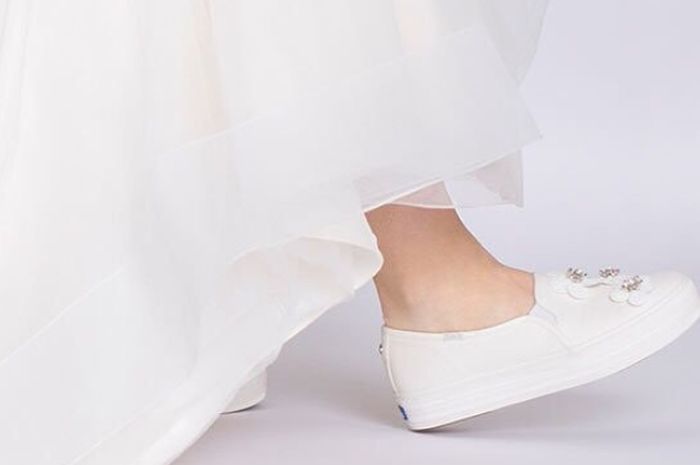 keds with pearls