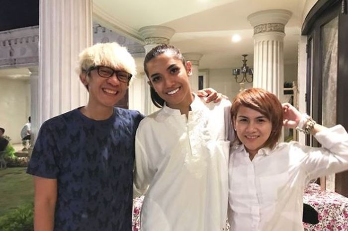 Tiba-tiba Evelyn Pengin Banget Pinjam Baju Millen Cyrus Nih, Loh Kenapa?