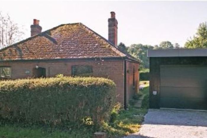 Rumah Unik Kecil