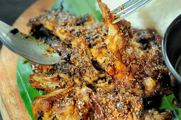 Wah Nikmatnya Burung Puyuh Super Pedas Hanya Di Warung Sangrai