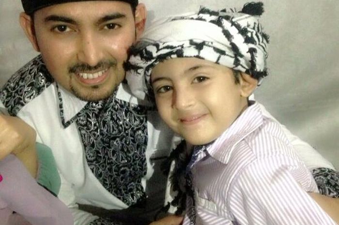 Ternyata Ustaz Al Habsyi Sudah Punya 2 Anak Dari Istri Muda