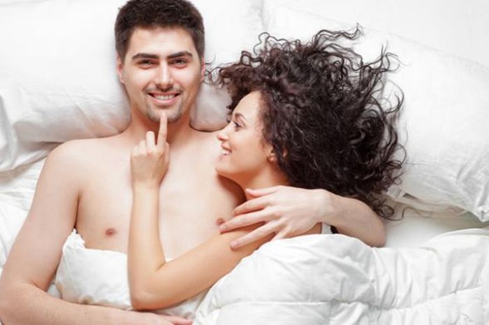 3 Posisi Bercinta Ini Bisa Bikin Kamu Nggak Hamil Meski Tanpa Alat Kontrasepsi 3 Posisi Bercinta Ini Bisa Bikin Kamu Nggak Hamil Meski Tanpa Alat Kontrasepsi