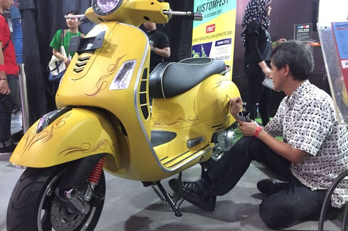 Beli Vespa Gts 300 Dapat Bunga Cicilan 0 % Dan Asuransi - Gridoto.com
