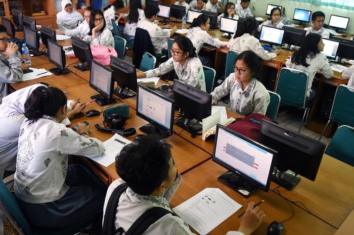 Ini Dia 3 Tokoh Yang Berkontribusi Besar Terhadap Pendidikan Indonesia Semua Halaman Hai