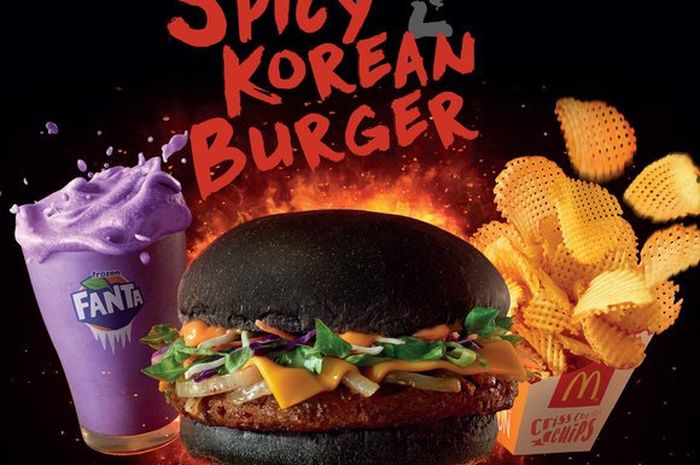 Di Indonesia Sih Udah Banyak, Tapi Burger Hitam Dari McDonald's Ini Ada ...