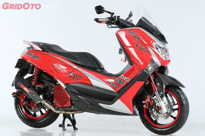 Ada Apa Nih Stiker Di Yamaha Nmax Terbalik Semua Ikutan Customaxi