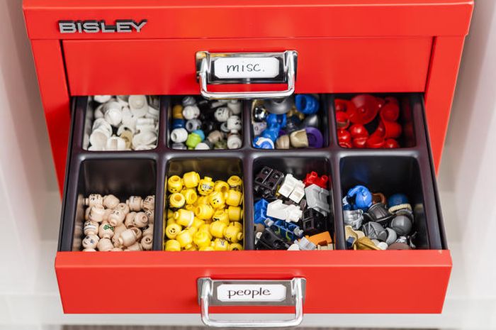 Ini Dia Ide Kreatif Penyimpanan Lego  Yang Bikin Kamar  Anak  