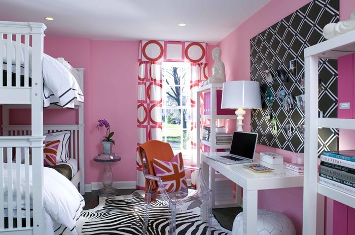 4 Inspirasi Desain Ruang Dengan Motif Hitam Putih Zebra Semua