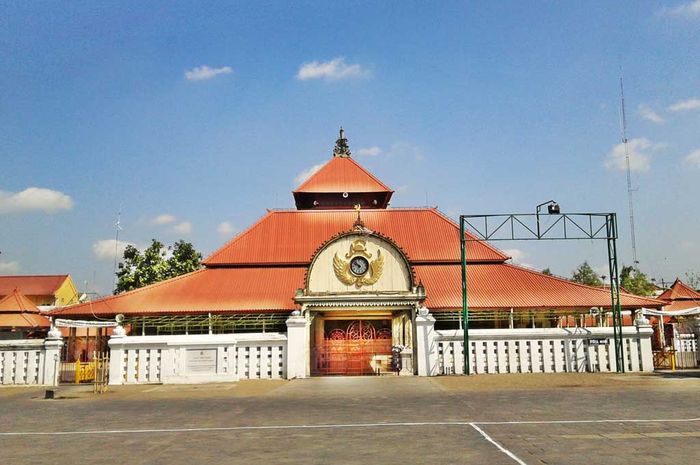 Kampung Kauman, Sejarah yang Tak Pernah Habis - iDEA