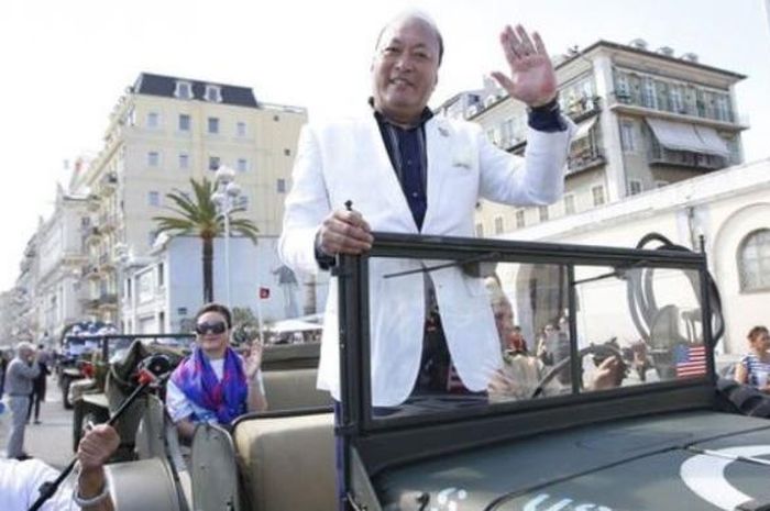 Li Jinyuan, Pengusaha China yang Habiskan Rp96 Miliar untuk Ongkosi 2.