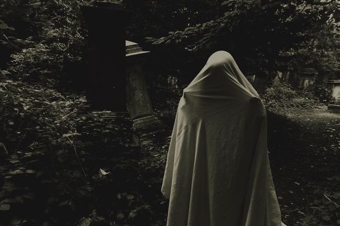 730 Hantu Di China HD Terbaik