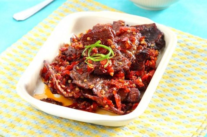 Dendeng Balado (Beef Jerky with Chili Sauce)