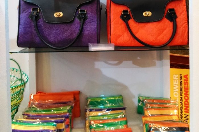 Tas Tangan Berbahan Plastik Dari Jogja Mendunia National