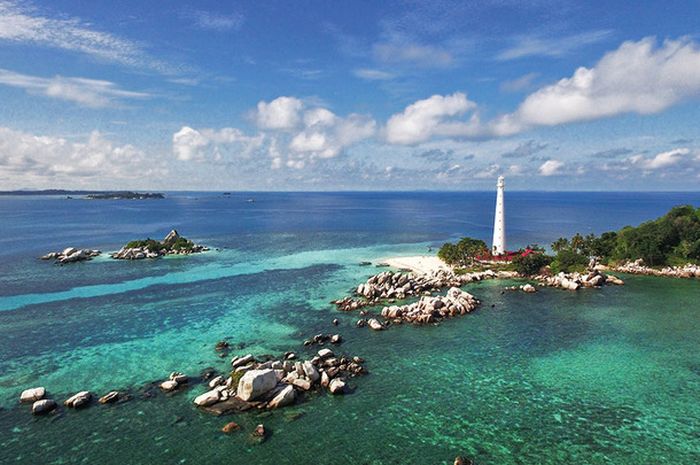 Mengejar Bianglala Di Tambang Tua Semua Halaman