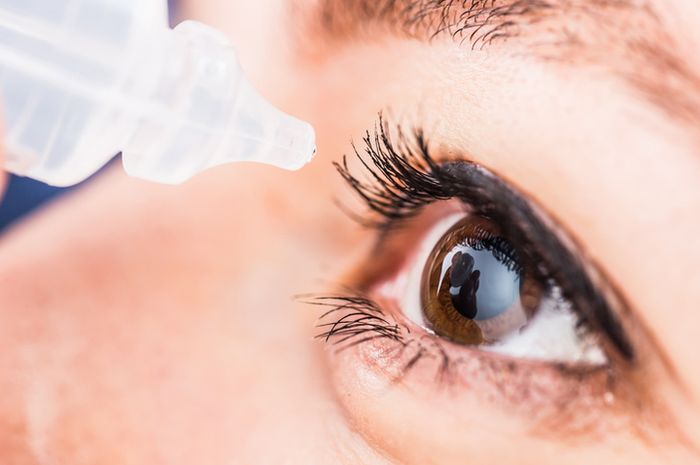 Peneliti Kembangkan Obat Tetes Untuk Perbaiki Mata Minus Tanpa Operasi