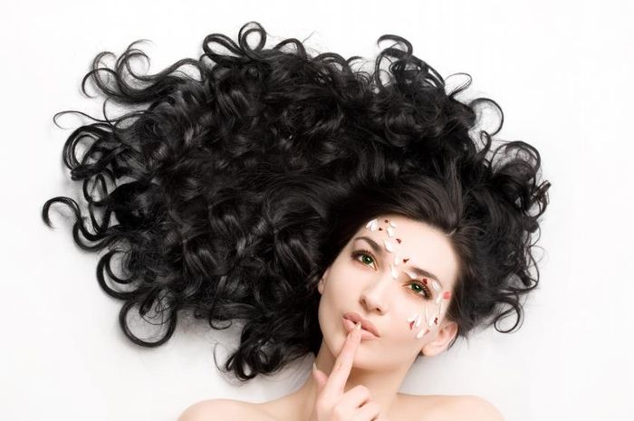  Cara  Membuat  Rambut  Curly Permanen  Mari Hidup Sehat