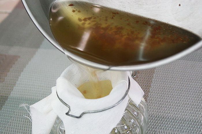 Amankah Menggunakan Ulang Minyak Goreng Berkalikali? Nova