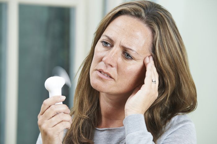 Sebutkan Gejala Gejala Menopause Seorang Perempuan Dan Bagaimana