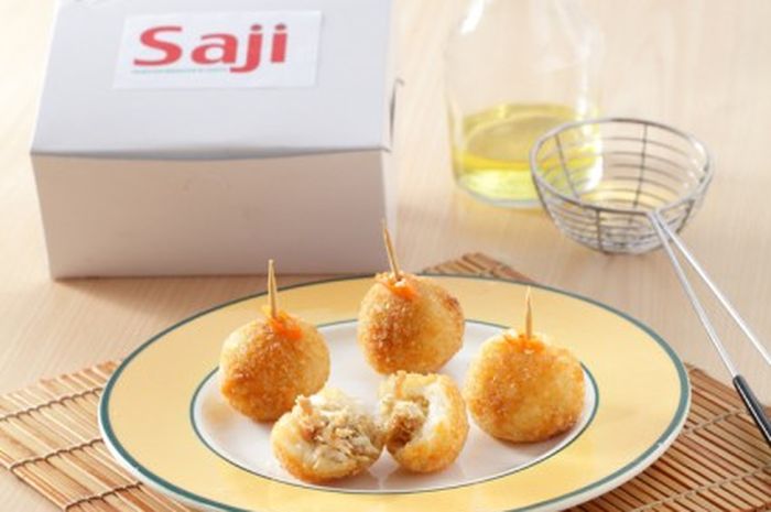Ketan goreng isi opor