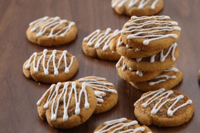 Необычное печенье. Мраморное печенье. Печенье сахарок. Мраморное печенье тонкое. Сахарное печенье с корицей.