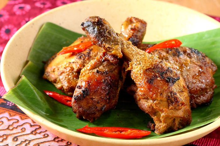 Resep Ayam Bakar Solo Kelezatannya Juara Di Meja Makan Sajian Sedap