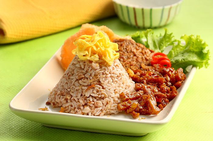 nasi uduk beras merah