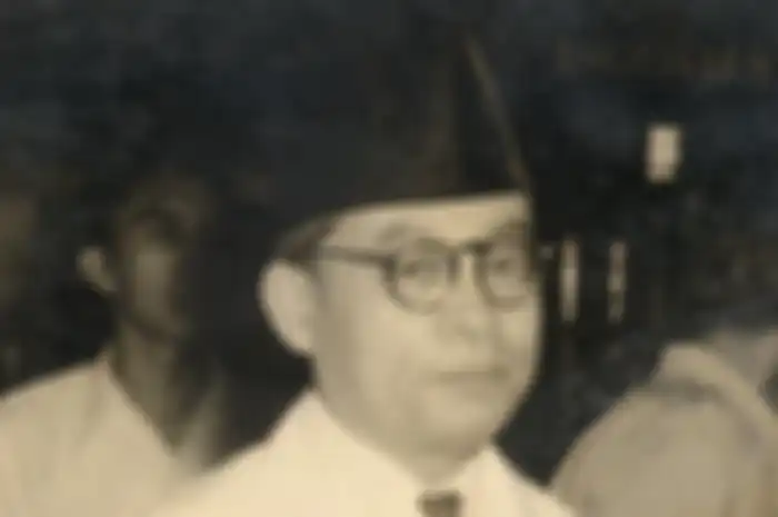 Hari ini, 62 tahun lalu, Bung Hatta mengundurkan diri sebagai wakil presiden Indonesia. Namun jumlah uang pensiunnya ternyata sangat menyedihkan.