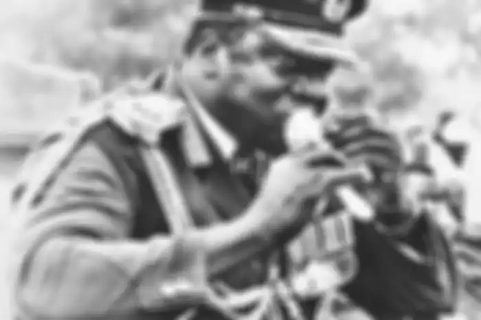 Uganda menjadi sangat terkenal ketika Jenderal Idi Amiin Dada Oumee melancarkan kudeta terhadap presiden Milton Abote pada 1971.