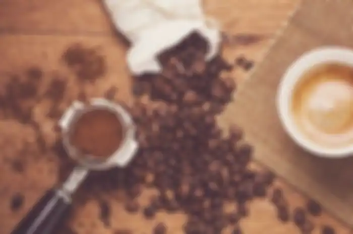 Kopi bisa membuat kita lebih terkesan dengan kegunaan lainnya yang tak hanya diminum, seperti digunakan untuk merawat kulit.